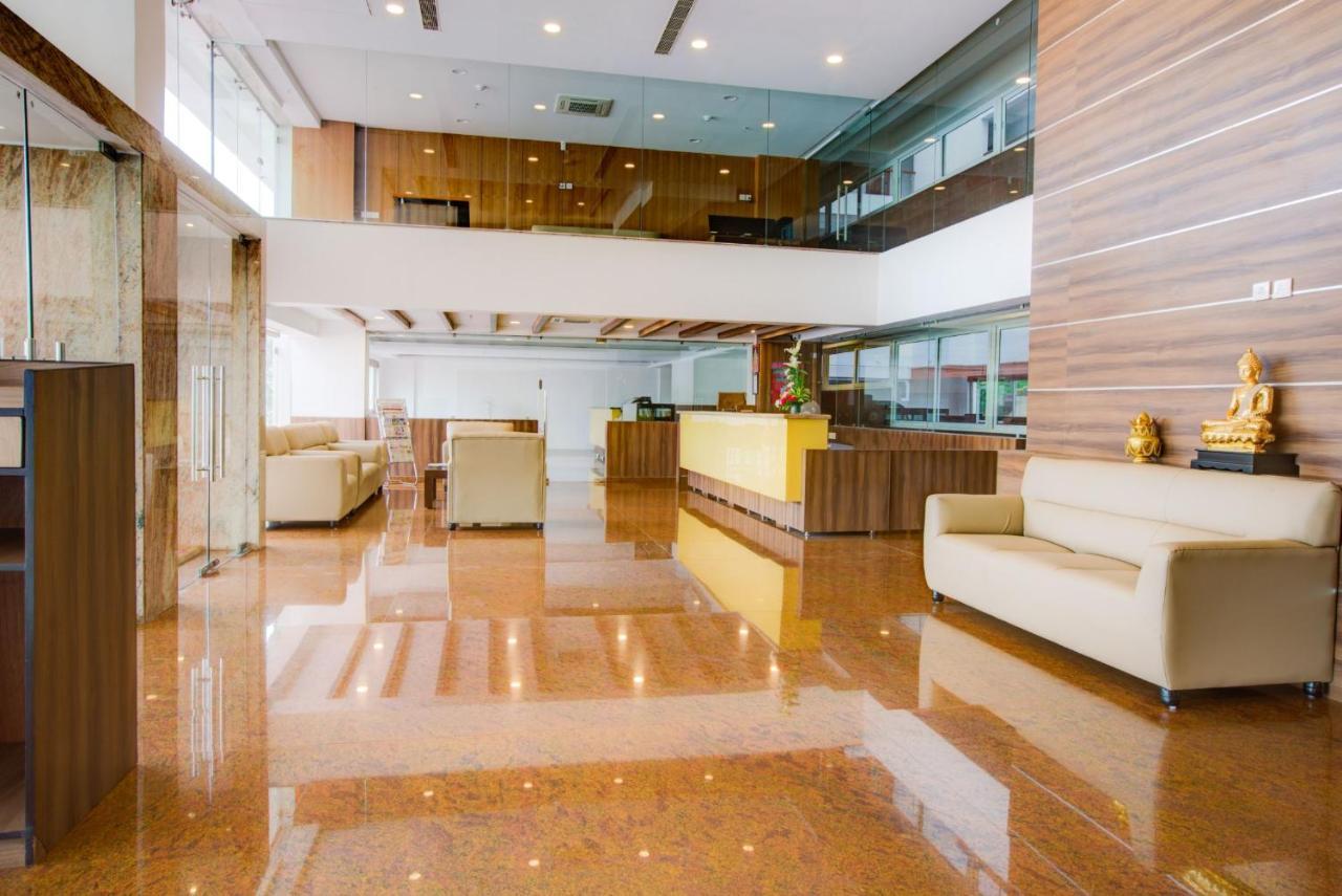Hotel Bms Mangalore Eksteriør billede