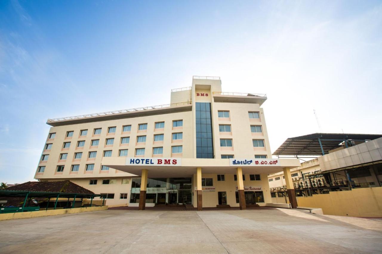 Hotel Bms Mangalore Eksteriør billede