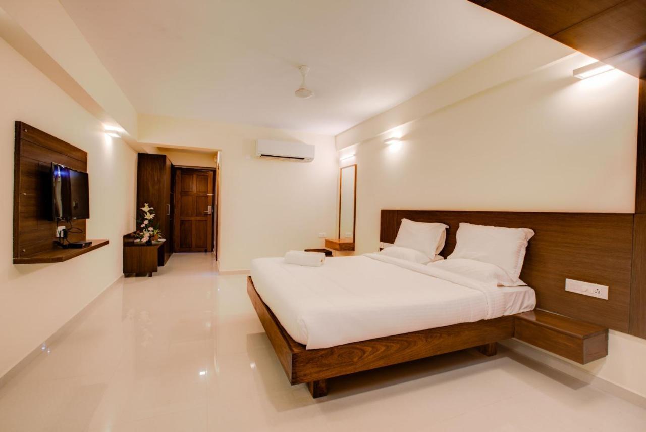 Hotel Bms Mangalore Eksteriør billede